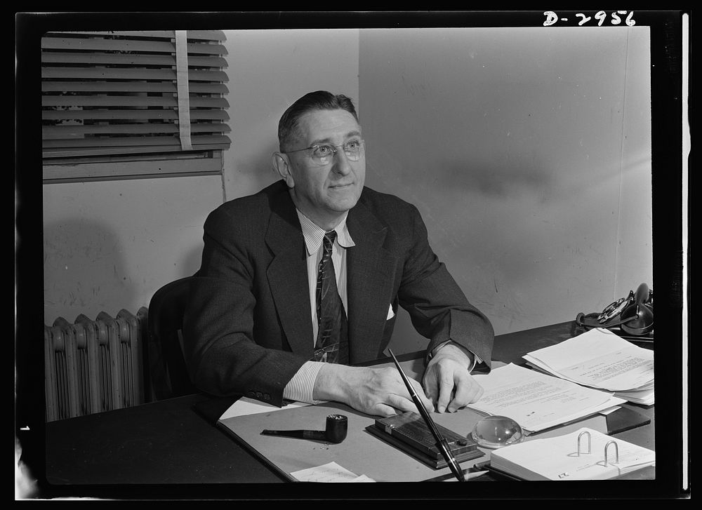 Mr. Gerald Gould. Sourced from the Library of Congress.