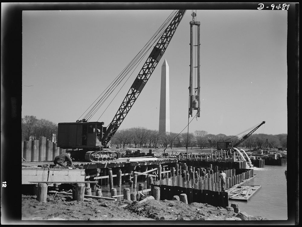 New Tidal Basin bridge under construction in Washington, D.C. The famous cherry blossoms along the Tidal Basin in…