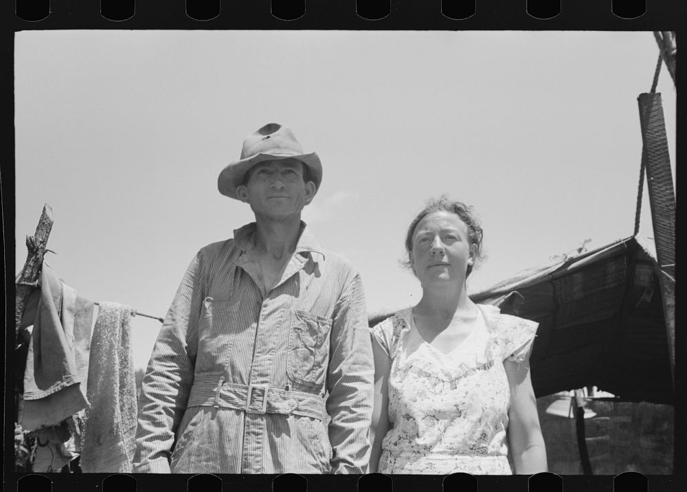 Migrant agricultural workers camped near Vian, Oklahoma by Russell Lee