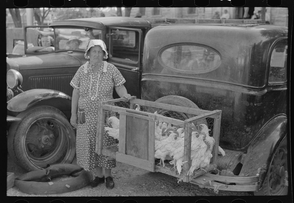 Farm woman, vendor of chickens, farmer's market, Weatherford, Texas by Russell Lee