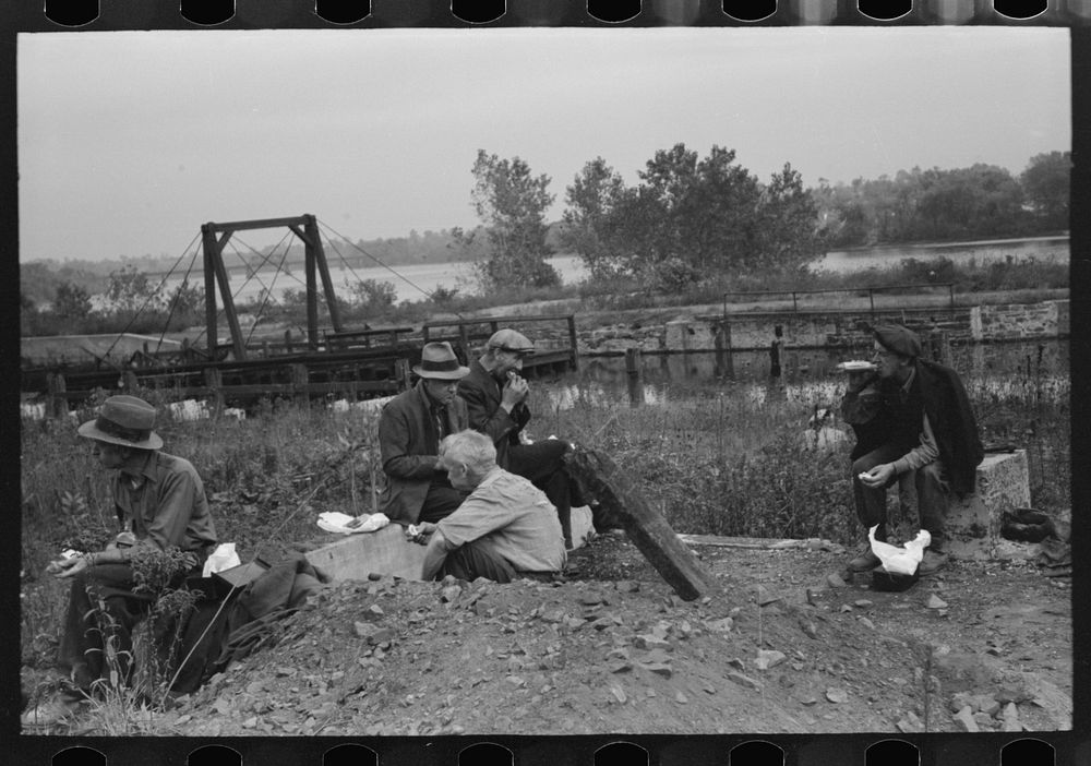 [Untitled photo, possibly related to: Railroad workers eating lunch, Windsor Locks, Connecticut] by Russell Lee