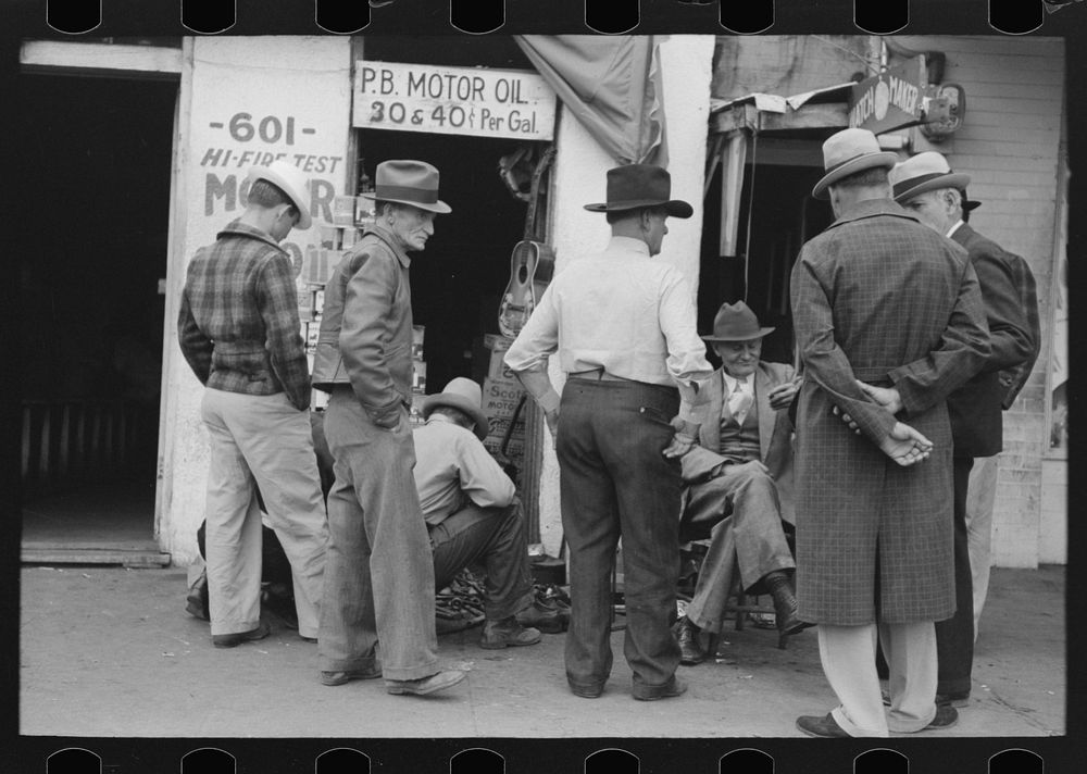 Group of men, market square, Waco, Texas by Russell Lee