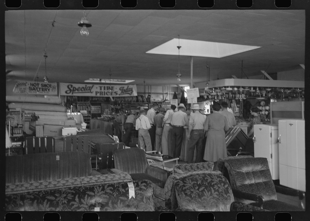 [Untitled photo, possibly related to: Interior of store of the United Producers and Consumers Cooperative, Phoenix, Arizona]…