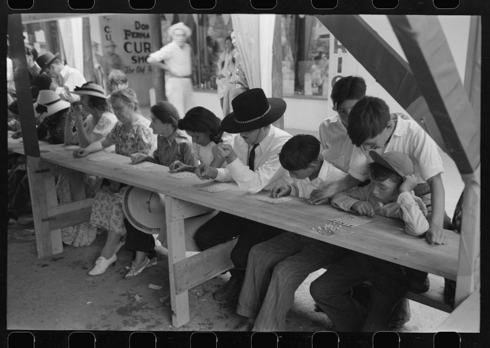 [Untitled photo, possibly related to: Bingo at fiesta, Taos, New Mexico] by Russell Lee