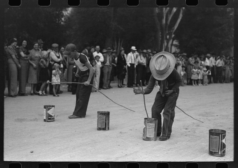 Potato race for children at Labor Day celebration, Ridgway, Colorado by Russell Lee