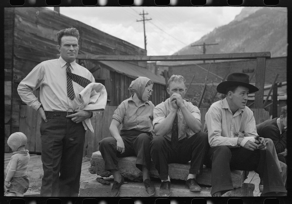 [Untitled photo, possibly related to: People at Labor Day celebration, Silverton, Colorado] by Russell Lee