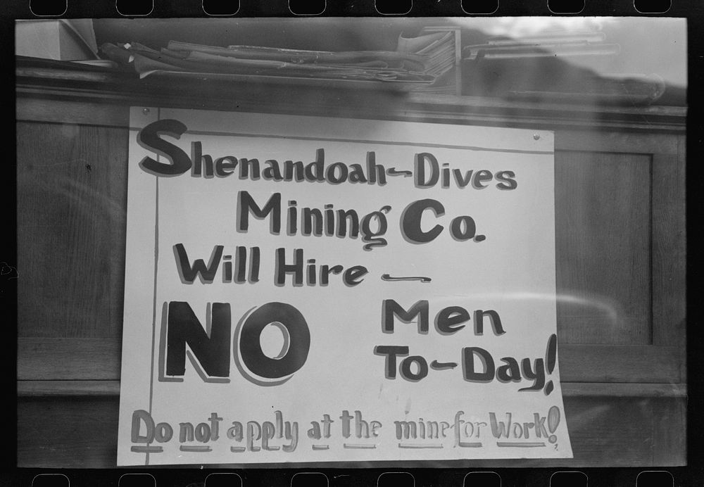 [Untitled photo, possibly related to: Sign, Silverton, Colorado] by Russell Lee
