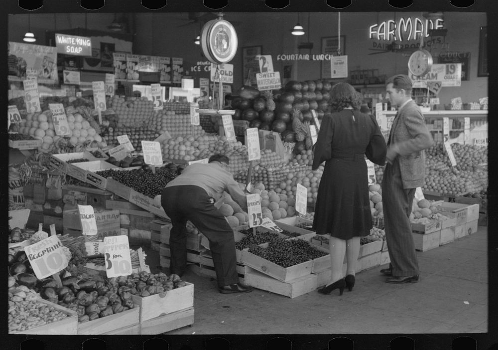 Vegetable market. San Diego, California by Russell Lee