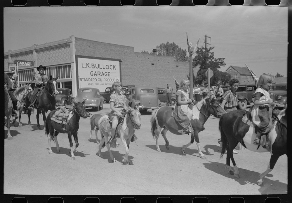 The Fourth of July parade at Vale, Oregon by Russell Lee