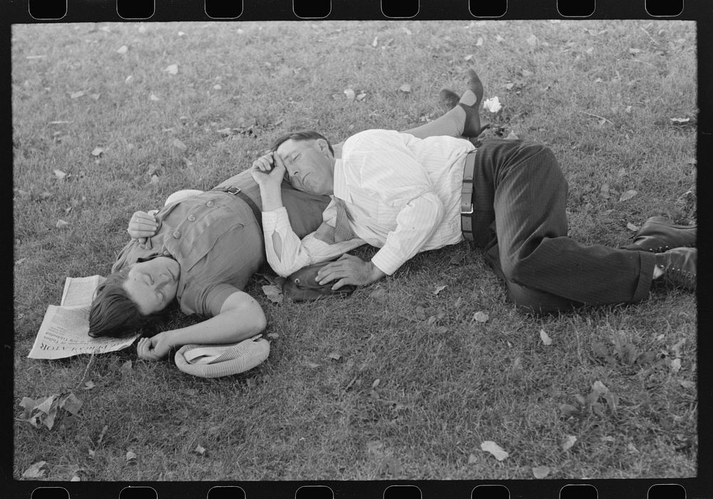 [Untitled photo, possibly related to: Tired picnickers, Fourth of July, Vale, Oregon] by Russell Lee