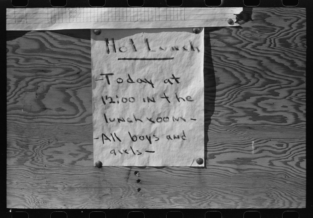 Sign, FSA (Farm Security Administration)'s mobile camp for migratory farm workers, Odell, Oregon by Russell Lee