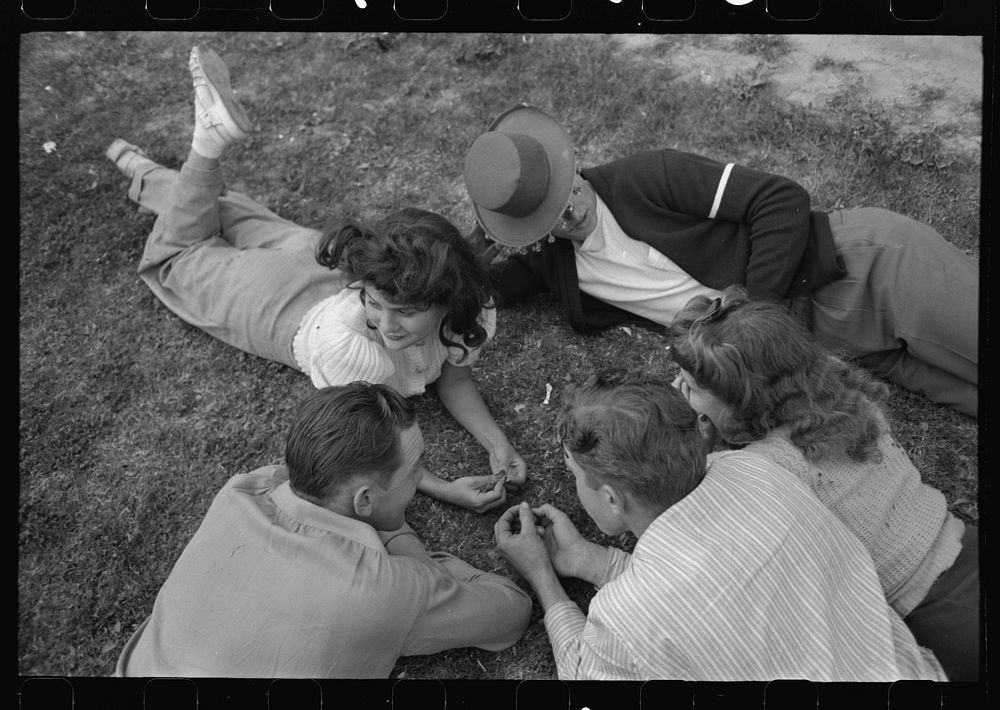 [Untitled photo, possibly related to: El Centro (vicinity), California. Young people at the Imperial County Fair] by Russell…