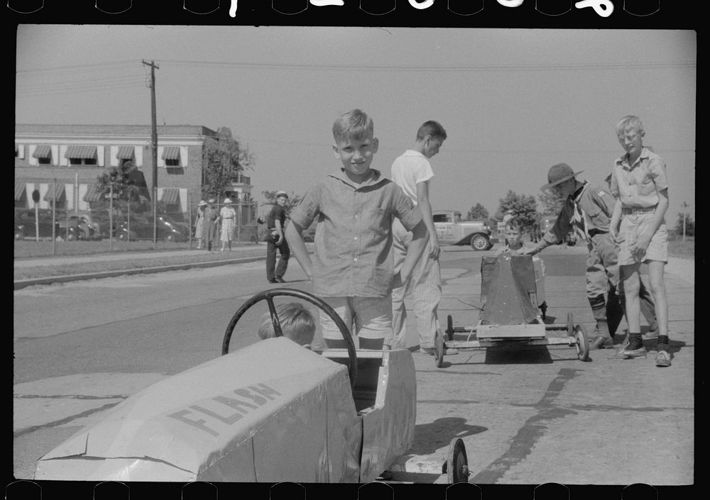[Untitled photo, possibly related to: Start of a soapbox auto race on July 4th celebration at Salisbury, Maryland]. Sourced…