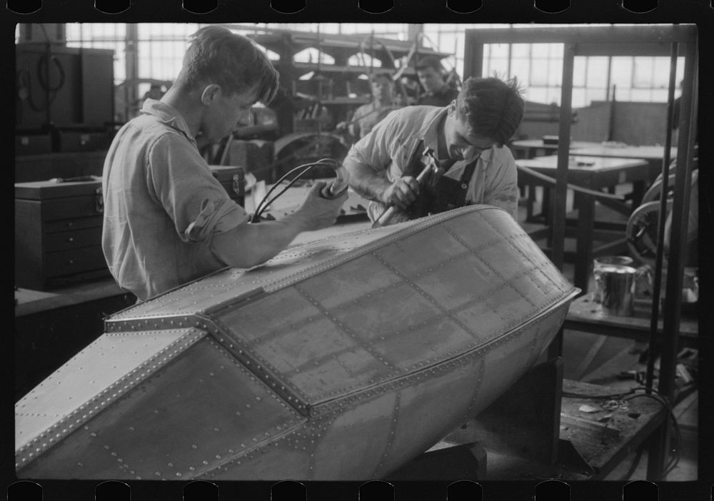 Pontoon construction at the Vought-Sikorsky Aircraft Corporation, Stratford, Connecticut. Sourced from the Library of…