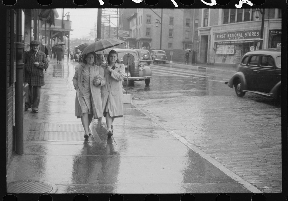 On a rainy day in Norwich, Connecticut. Sourced from the Library of Congress.