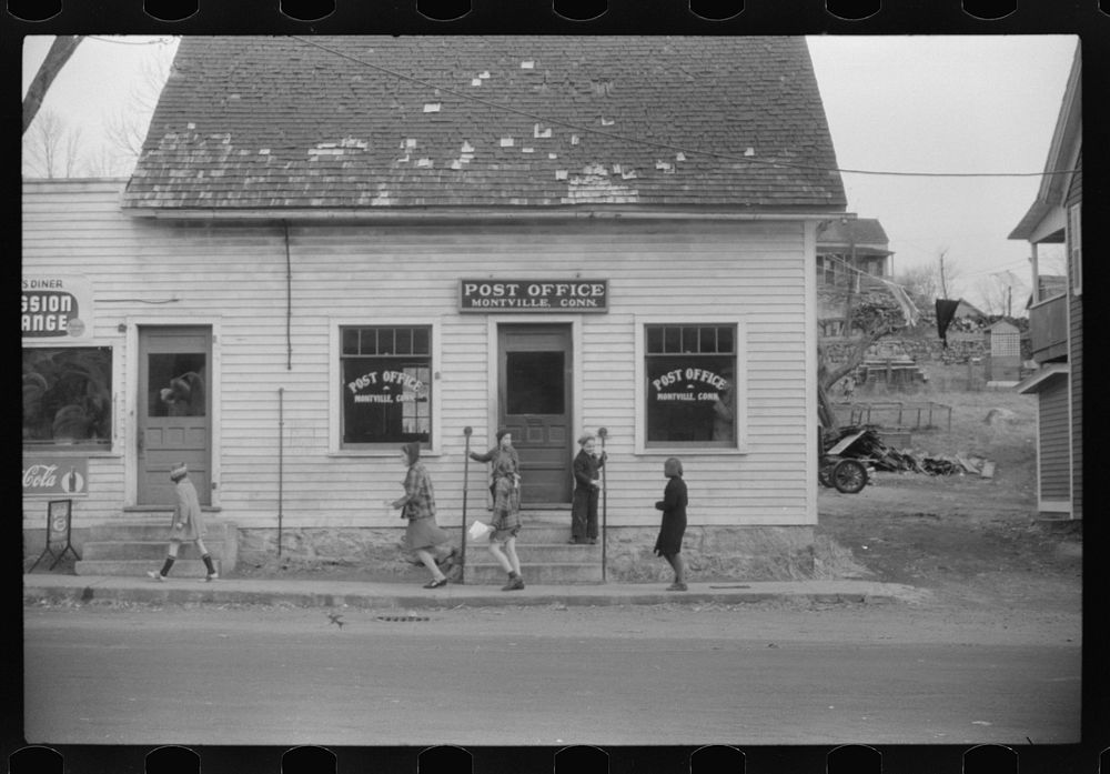 Post office in Montville, Connecticut. Sourced from the Library of Congress.