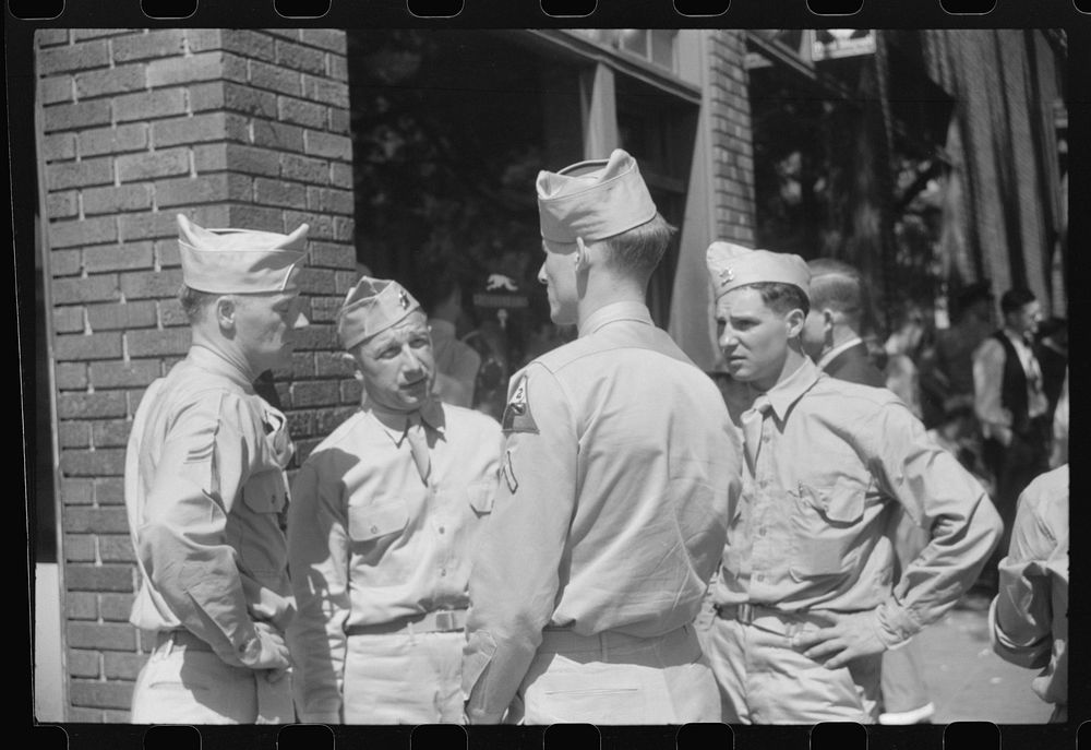 Soldiers from Fort Benning on a street in Columbus, Georgia. Sourced from the Library of Congress.