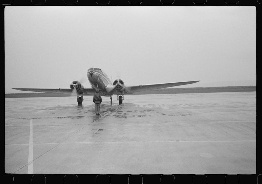 [Untitled photo, possibly related to: A plane taxiing off to the main runway at the municipal airport, in Washington, D.C.].…