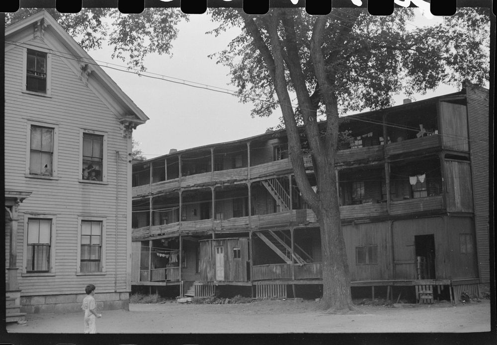 [Untitled photo, possibly related to: Tenement houses in Rutland, Vermont]. Sourced from the Library of Congress.