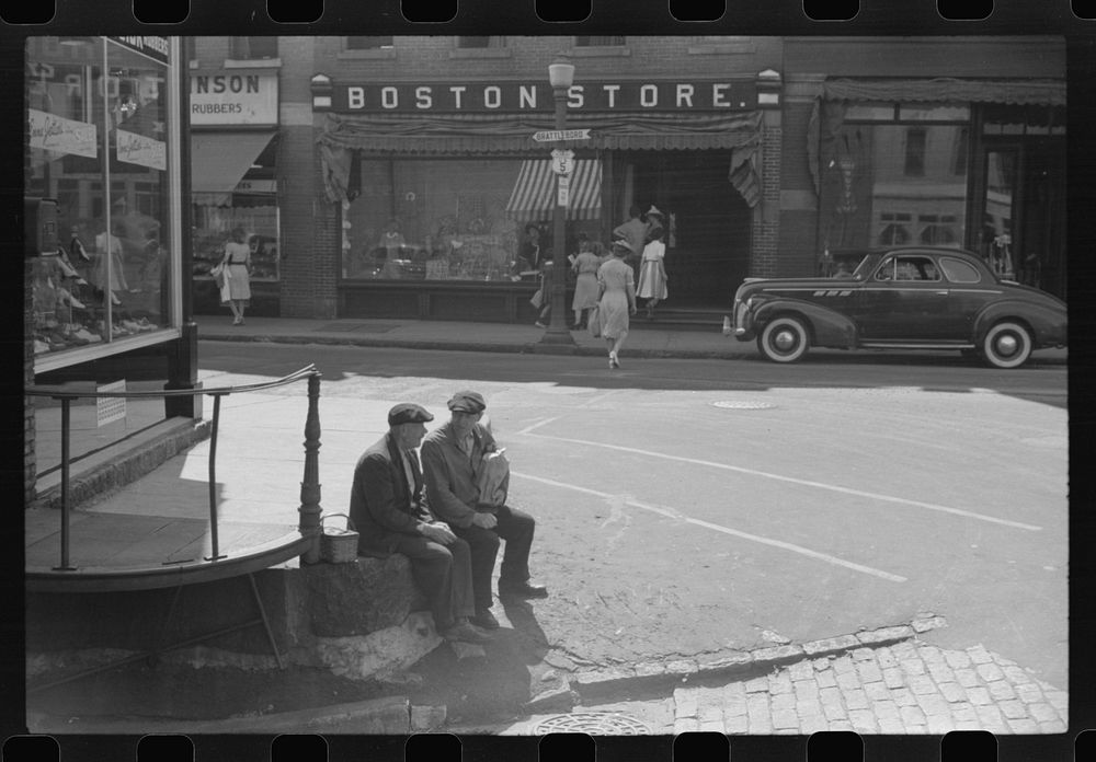 [Untitled photo, possibly related to: On the main street of Bellows Falls, Vermont]. Sourced from the Library of Congress.