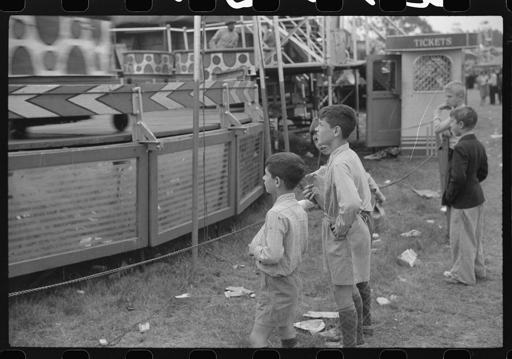 Children at the Champlain Valley Exposition, Essex Junction, Vermont. Sourced from the Library of Congress.