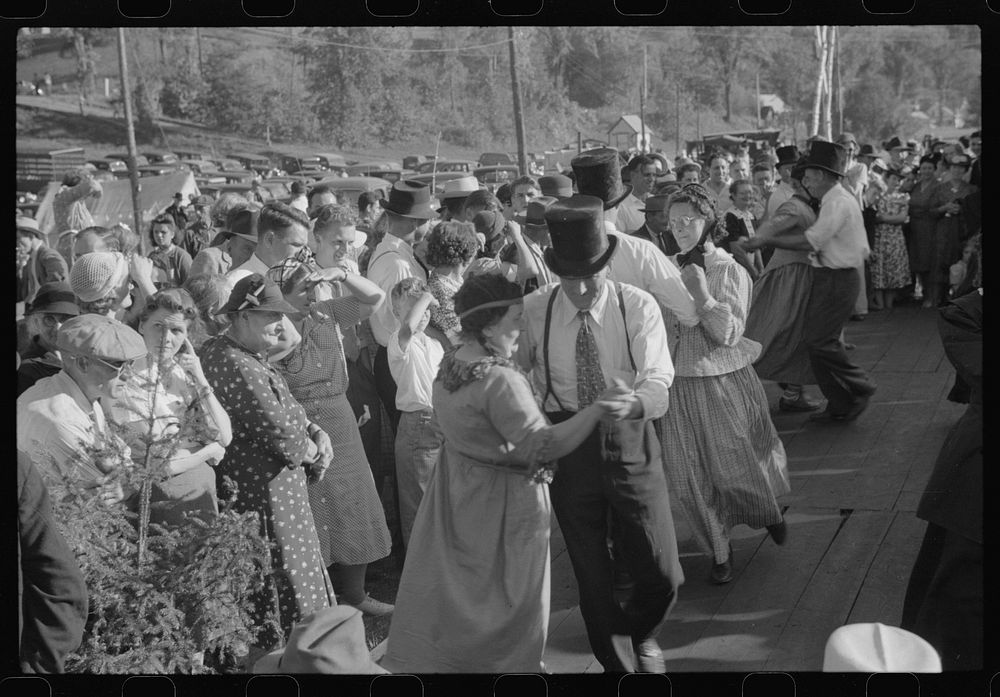 Folk dancing at the "World's Fair" in Tunbridge, Vermont. Sourced from the Library of Congress.