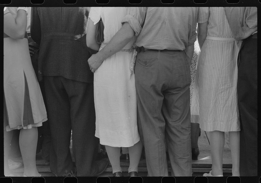 [Untitled photo, possibly related to: At the "World's Fair" in Tunbridge, Vermont]. Sourced from the Library of Congress.