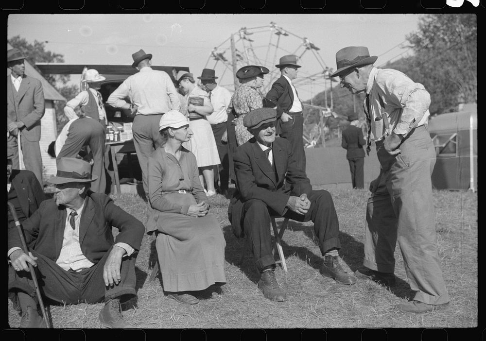 At the "World's Fair" in Tunbridge, Vermont. Sourced from the Library of Congress.