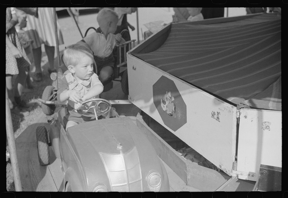 At the county fair in Greene County, Greensboro, Georgia. Sourced from the Library of Congress.
