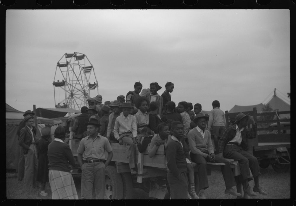  schoolchildren came to the Greene County fair in trucks.  Greensboro, Georgia. Sourced from the Library of Congress.