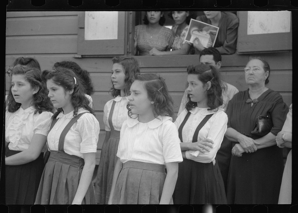 [Untitled photo, possibly related to: Glee club singing at a party for tenant purchase FSA (Farm Security Administration)…