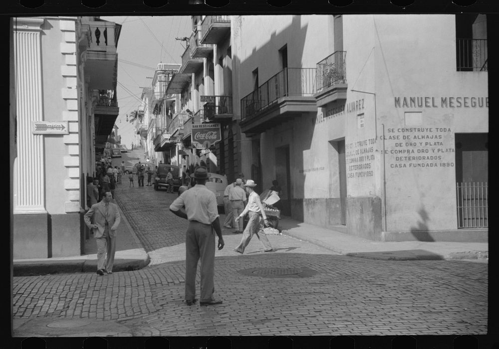 Street scene in San Juan, Puerto Rico. Sourced from the Library of Congress.