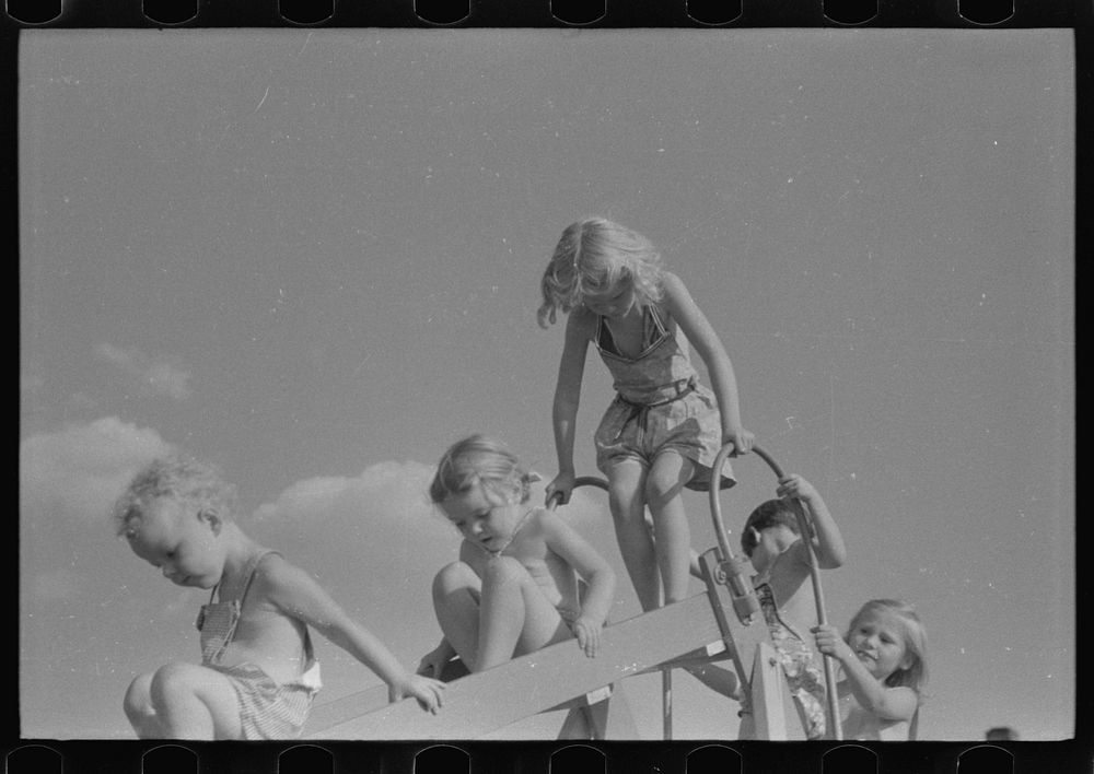 [Untitled photo, possibly related to: Children at Greenbelt, Maryland]. Sourced from the Library of Congress.