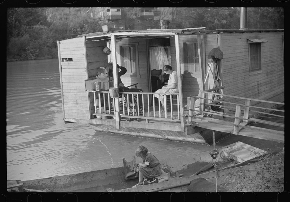 [Untitled photo, possibly related to: Family living on riverboat, Charleston, West Virginia. Husband now on WPA (Works…