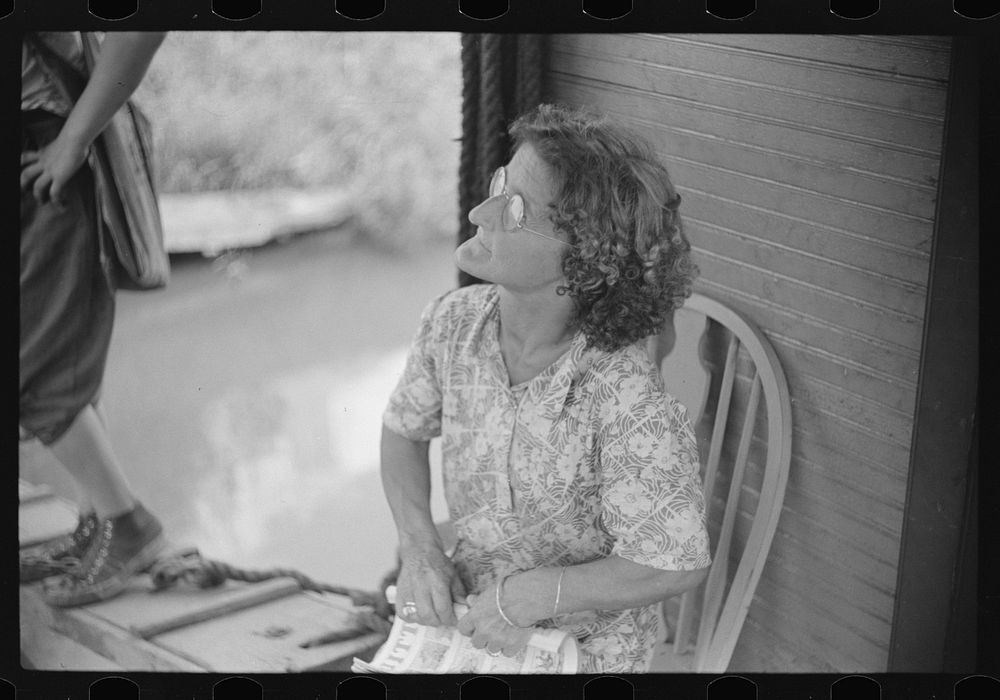 Wife of WPA (Works Progress Administration) worker living on riverboat, Charleston, West Virginia. Sourced from the Library…