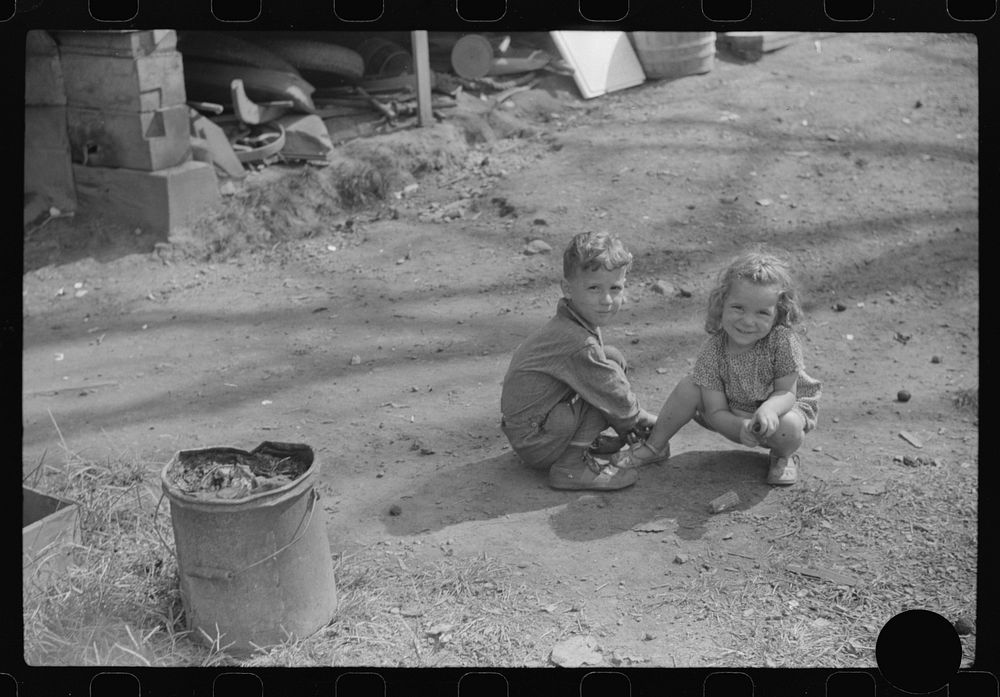 [Untitled photo, possibly related to: Children of WPA (Works Progress Administration) worker, South Charleston, West…