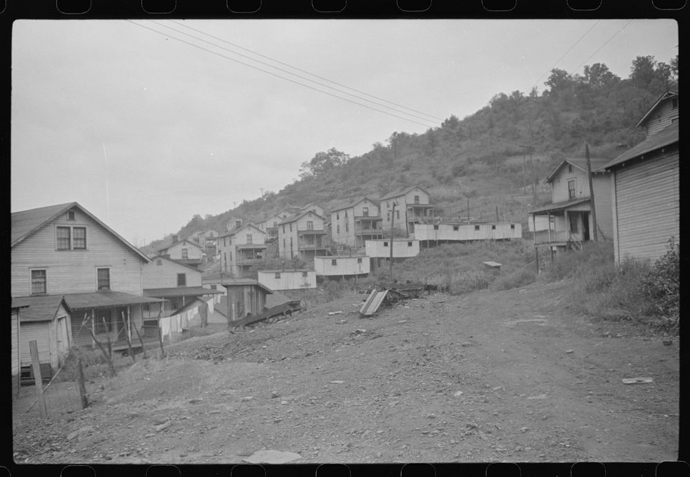 Company houses, coal mining section, Pursglove, Scotts Run, West Virginia. Sourced from the Library of Congress.