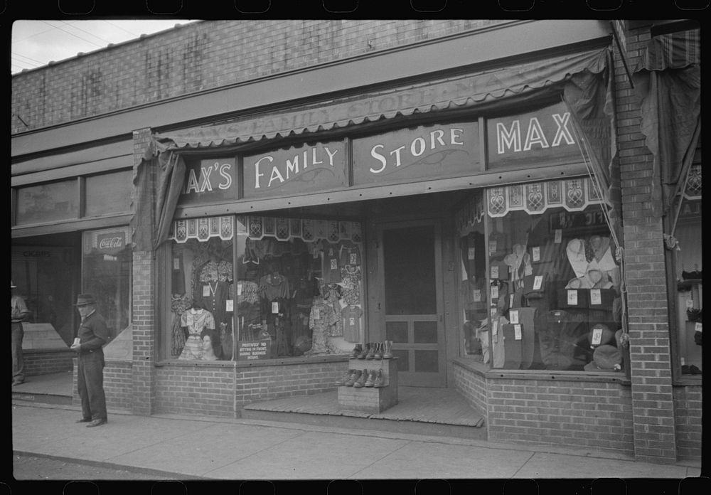 [Untitled photo, possibly related to: Storefront, mining town, Osage, West Virginia]. Sourced from the Library of Congress.