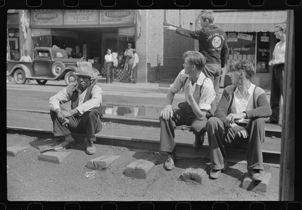 "Sittin' on the tracks." Mining town, Osage, West Virginia. Sourced from the Library of Congress.