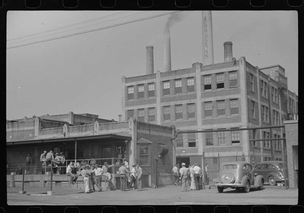 Lunch hour, part of Carbon Carbide Company (West Vaco). South Charleston, West Virginia. Sourced from the Library of…