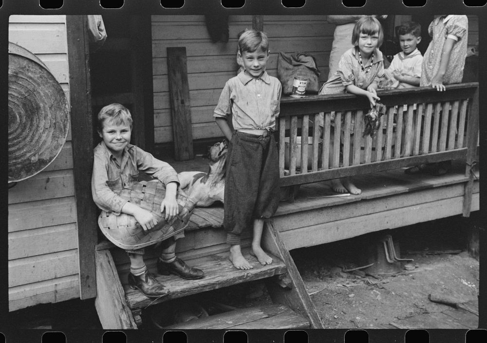 [Untitled photo, possibly related to: Children in abandoned mining town, Jere, West Virginia] by Marion Post Wolcott