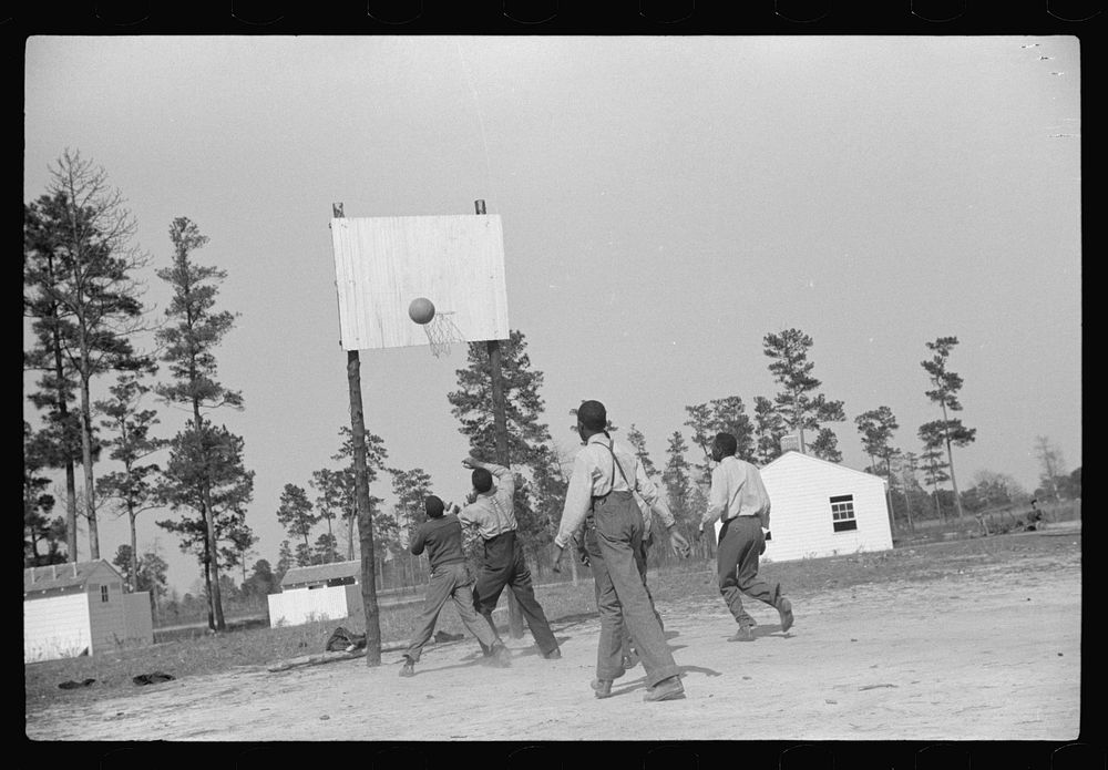 Students at FSA (Farm Security Administration) project school, Prairie Farms, Montgomery, Alabama, during supervised outdoor…
