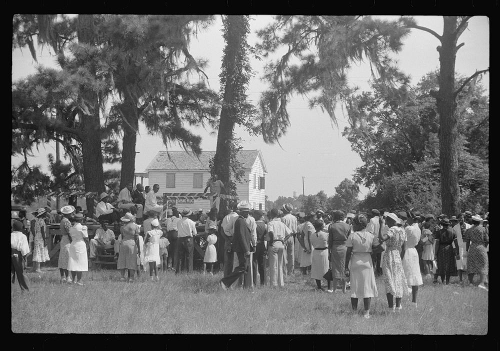 Fourth of July celebration, St. Helena Island, South Carolina. Sourced from the Library of Congress.