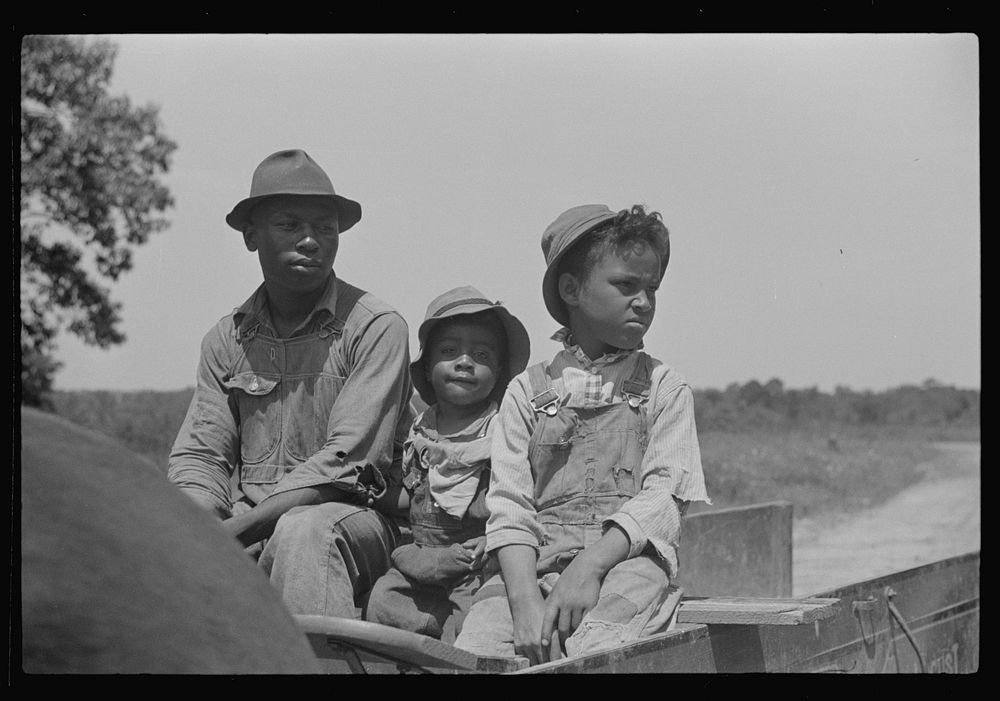 Project family in new wagon, Flint River Farms, Georgia by Marion Post Wolcott