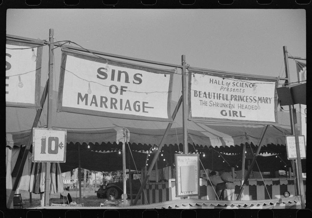 Plant City, Florida, strawberry festival and carnival. Sourced from the Library of Congress.