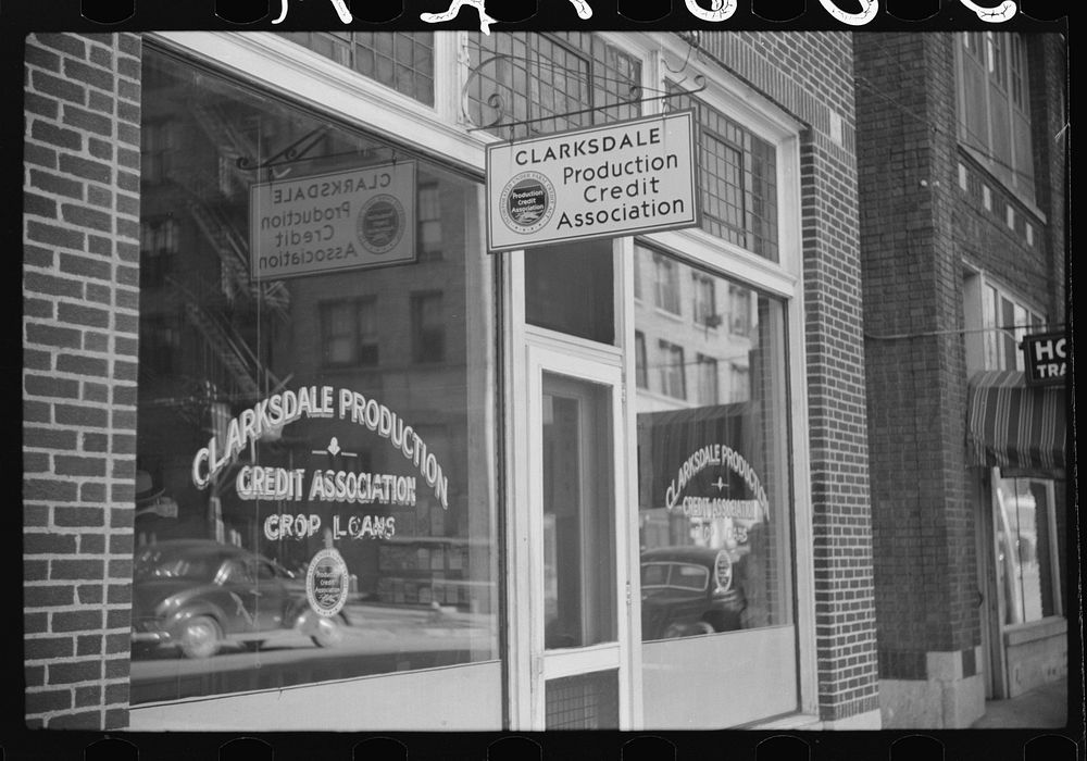 Credit association, Clarksdale, Mississippi Delta, Mississippi. Sourced from the Library of Congress.