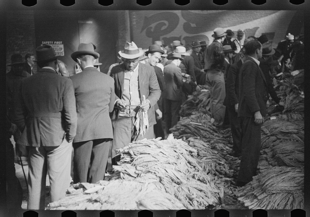 Auction sale, Durham, North Carolina. Sourced from the Library of Congress.