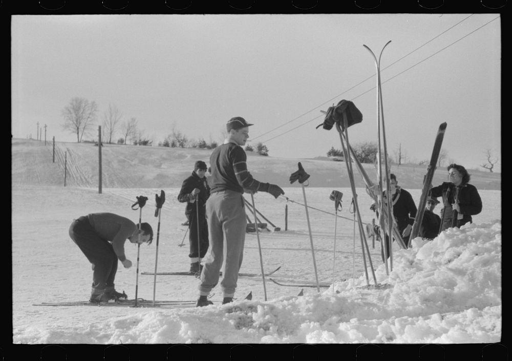On Saturday afternoon many high school students come to Dickinson's farm to ski. Mr Dickenson built a ski tow on his farm…