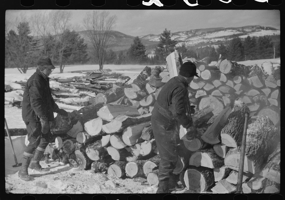 Splitting wood for winter fuel on farm near Littleton, New Hampshire. Sourced from the Library of Congress.