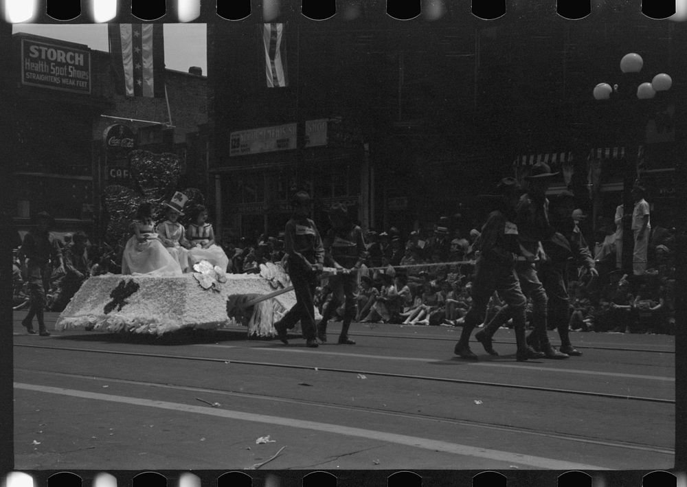 [Untitled photo, possibly related to: Cotton Carnival, Memphis, Tennessee]. Sourced from the Library of Congress.